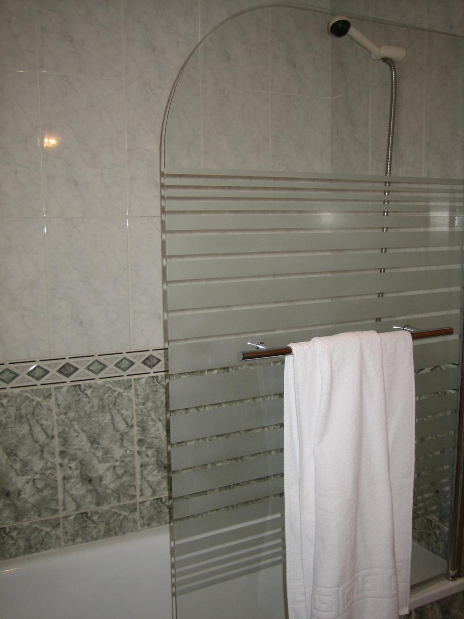 Hostal Madruga Elche Exterior photo